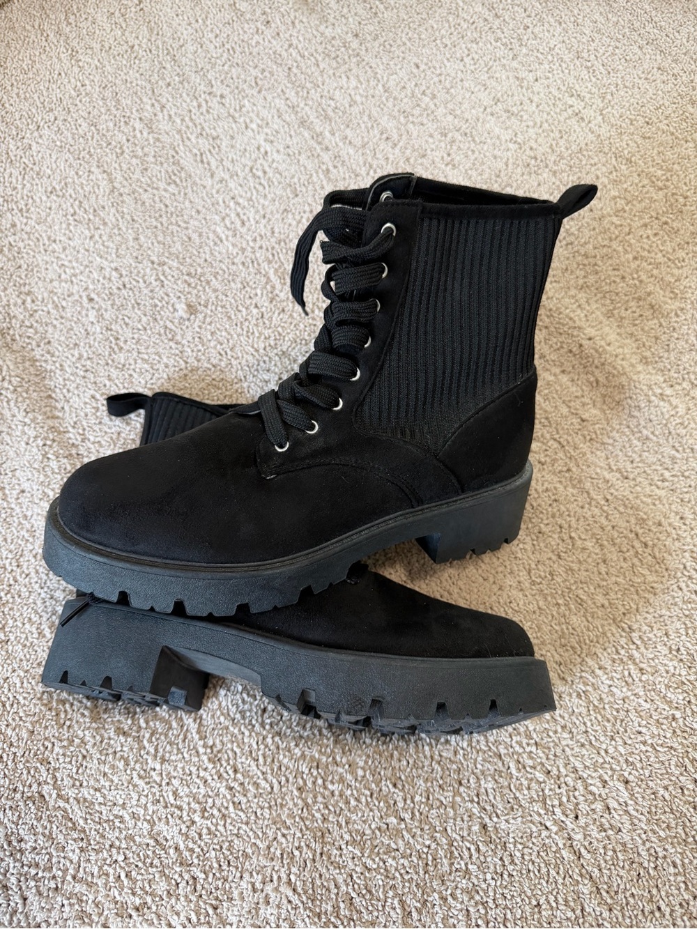 Rue21 Black Ribbed Ankle Lace-Up Platform Boots
